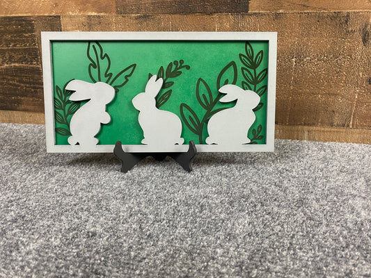 8136  3-Bunny Frame